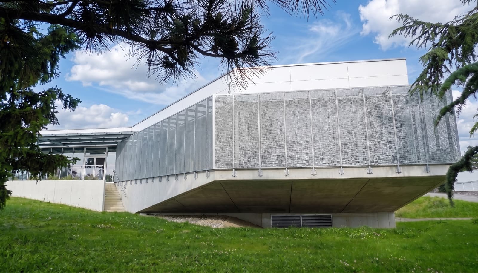 Cuisine et restaurant de l'Institut National Polytechnique de Toulouse, equipements publics à 6 Allée Emile Monso, 31200 Toulouse — Arche Studio, architecte à Toulouse