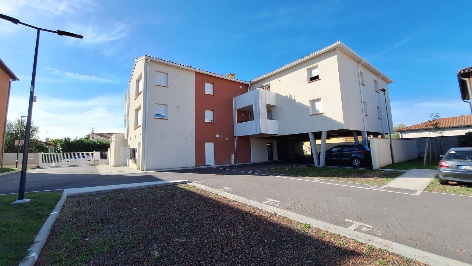Résidence de Saint-Alban, logements RT 2012 à Rue Déodat de Séverac, 31140 Saint-Alban — Arche Studio, architecte à Toulouse