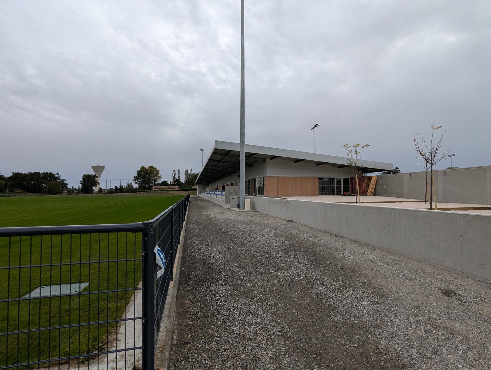Stade Aimé Paris, 31860 Labarthe-sur-Lèze : vue 3