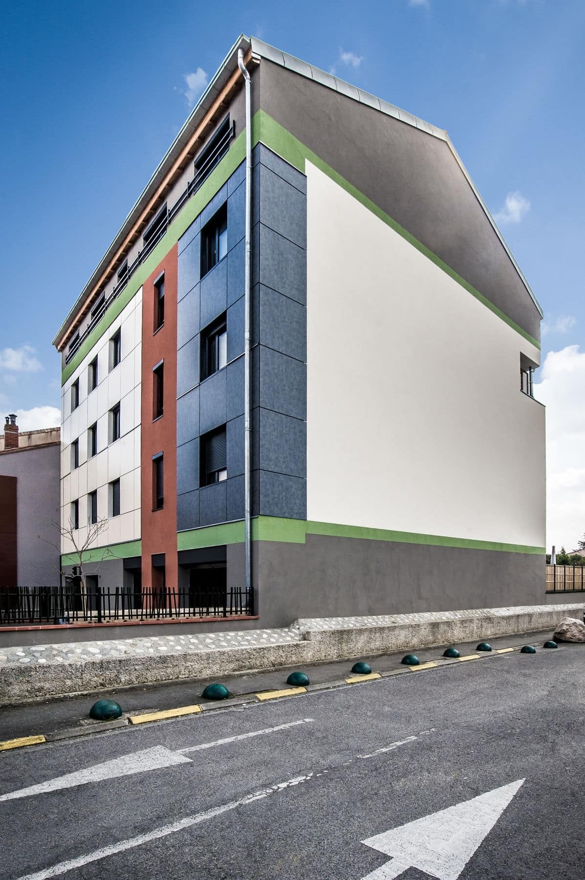 Résidence Vol de Nuit, passif & participatif Passivhaus (Label européen) à Avenue Saint-Exupéry - Quartier de l'Ormeau, Toulouse (31) — Arche Studio, architecte à Toulouse — vue 7